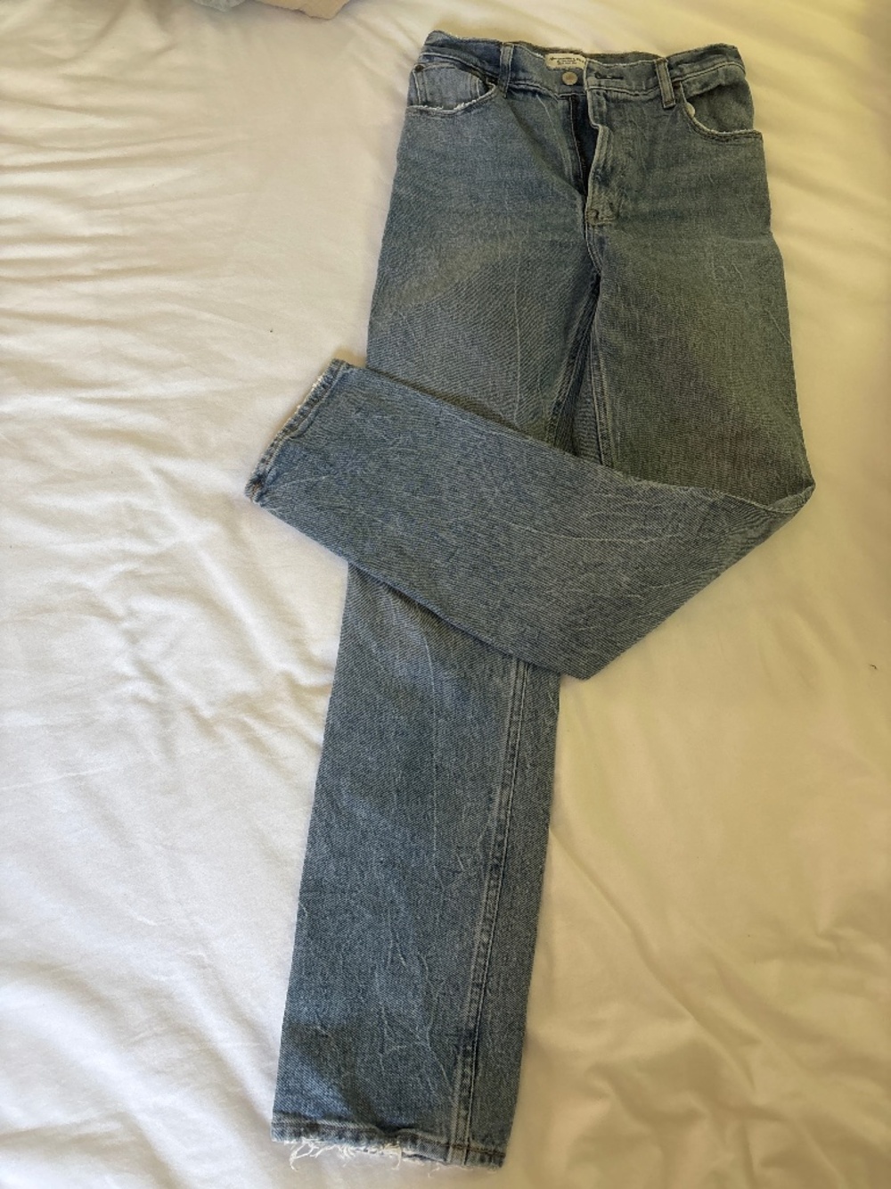 Abercrombie 90’s straight jean size 26